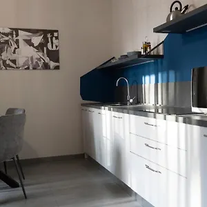 Etna Design Aeroporto di Catania Fontana Rossa